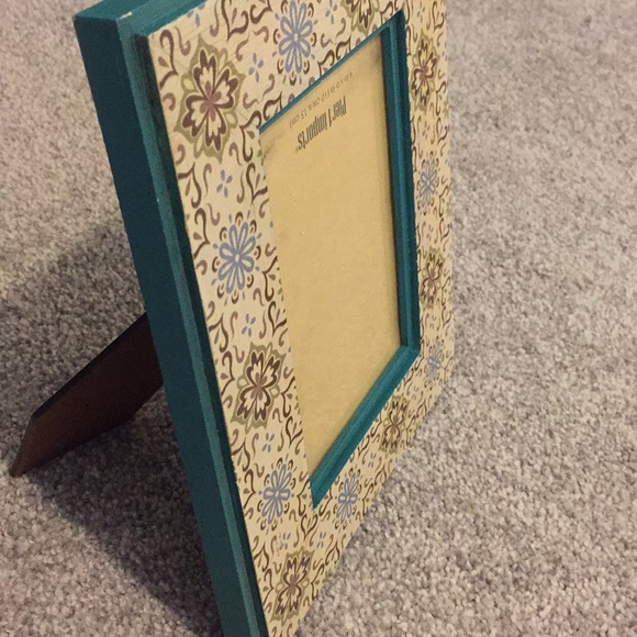 Picture frame - Picture 2 of 2